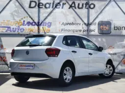 
										VOLKSWAGEN POLO full									