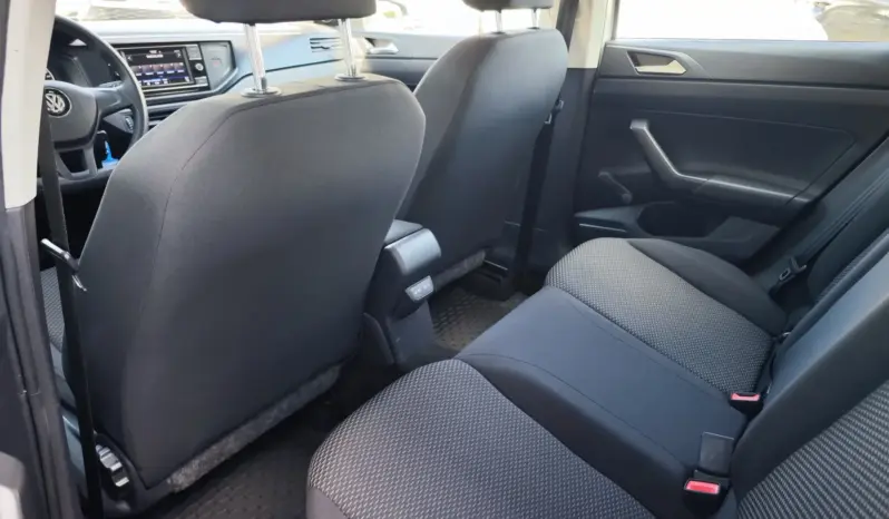 
								VOLKSWAGEN POLO full									