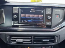 
										VOLKSWAGEN POLO full									