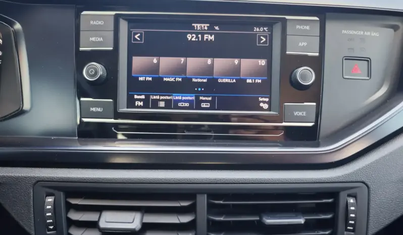 
								VOLKSWAGEN POLO full									