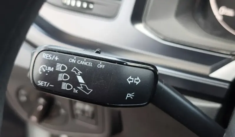 
								VOLKSWAGEN POLO full									