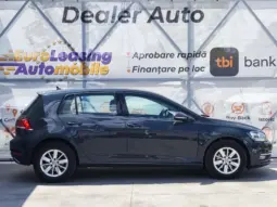 
										VOLKSWAGEN GOLF full									