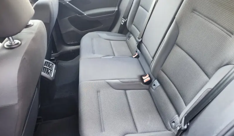 
								VOLKSWAGEN GOLF full									