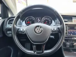 
										VOLKSWAGEN GOLF full									