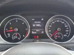 
										VOLKSWAGEN GOLF full									