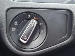 
										VOLKSWAGEN GOLF full									