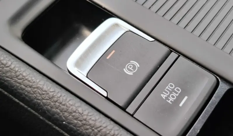 
								VOLKSWAGEN GOLF full									