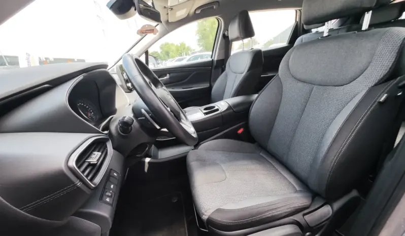 
								HYUNDAI SANTA FE full									