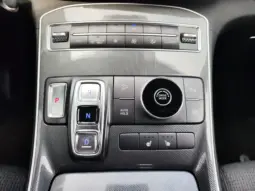 
										HYUNDAI SANTA FE full									