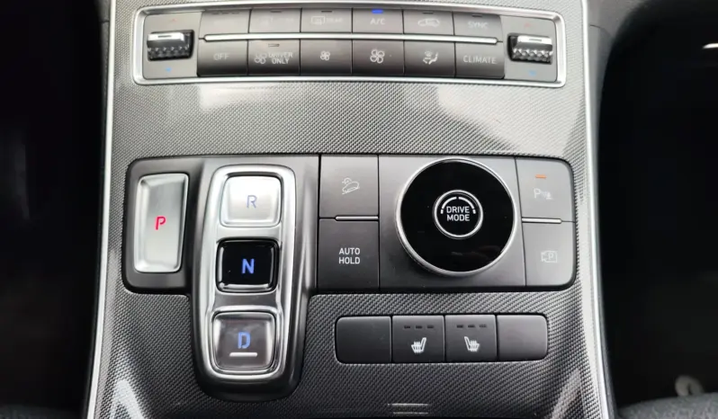 
								HYUNDAI SANTA FE full									