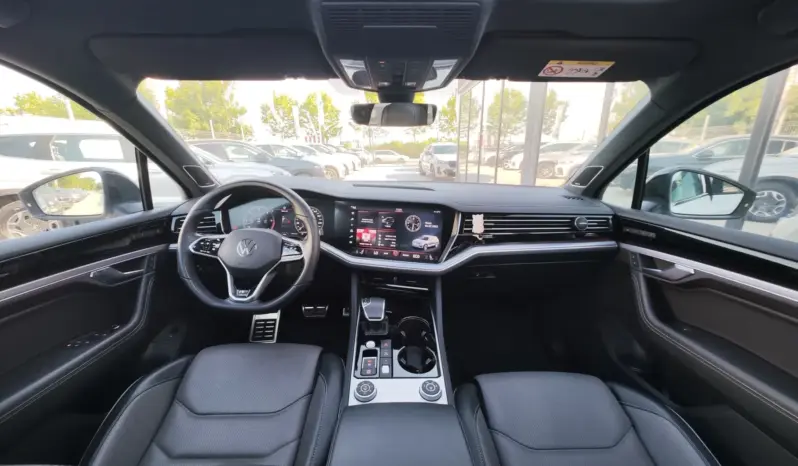 
								VOLKSWAGEN TOUAREG full									