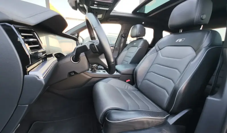 
								VOLKSWAGEN TOUAREG full									