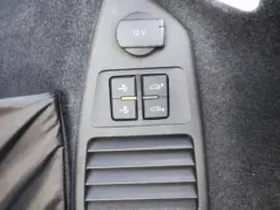 
										VOLKSWAGEN TOUAREG full									