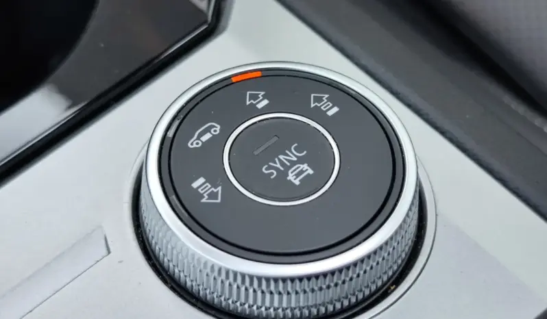 
								VOLKSWAGEN TOUAREG full									