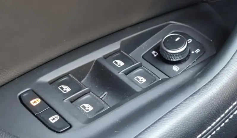 
								VOLKSWAGEN TOUAREG full									