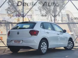 
										VOLKSWAGEN POLO full									