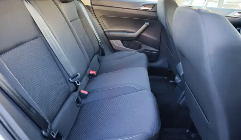 
								VOLKSWAGEN POLO full									