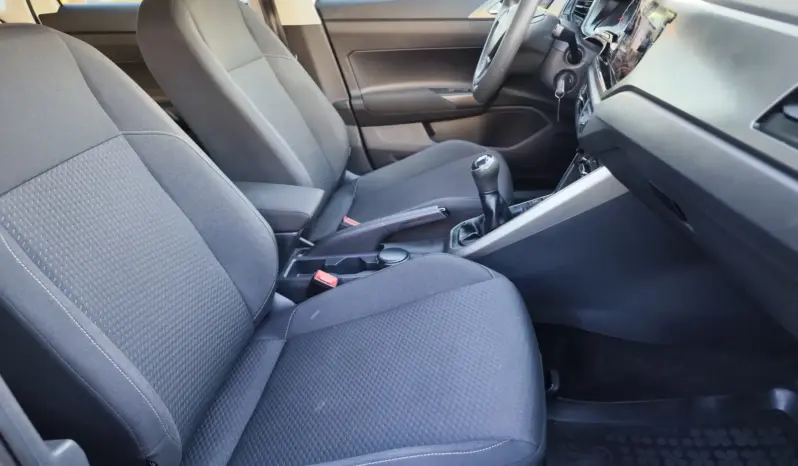 
								VOLKSWAGEN POLO full									