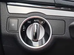 
										MERCEDES BENZ E full									