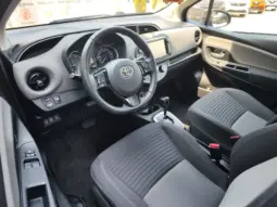 
										TOYOTA YARIS full									