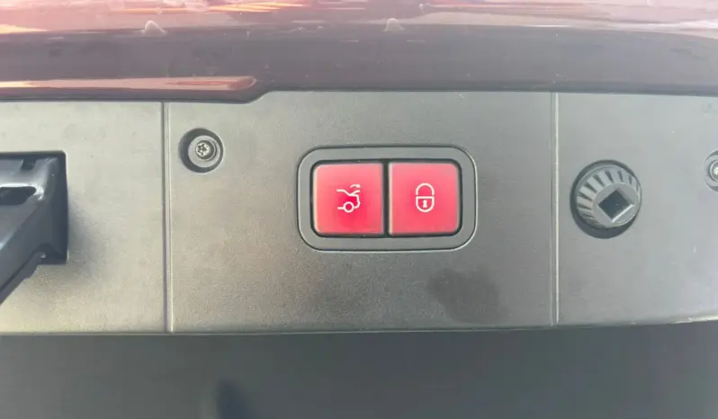 
								MERCEDES BENZ CLS full									