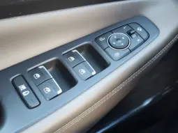 
										HYUNDAI SANTA FE full									