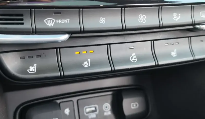 
								HYUNDAI SANTA FE full									