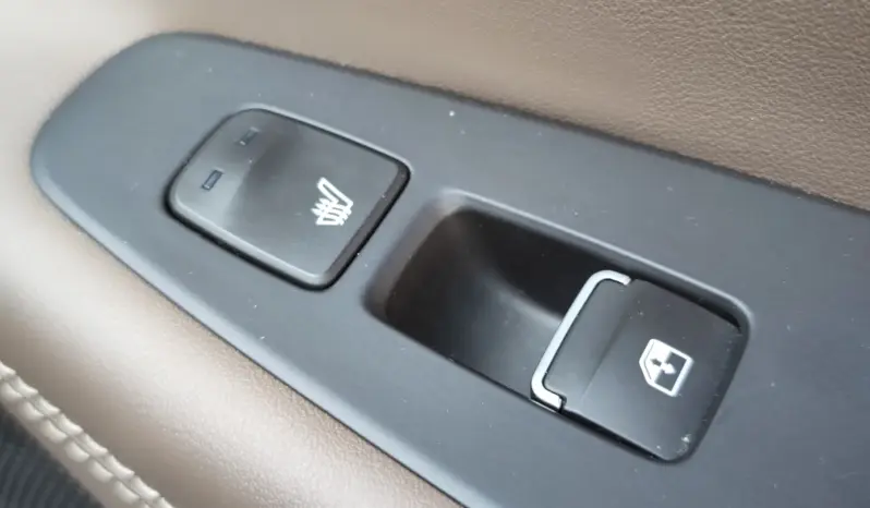 
								HYUNDAI SANTA FE full									