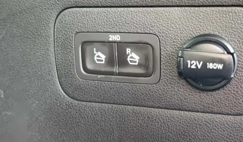 
								HYUNDAI SANTA FE full									