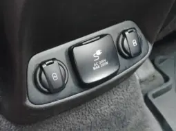 
										HYUNDAI SANTA FE full									