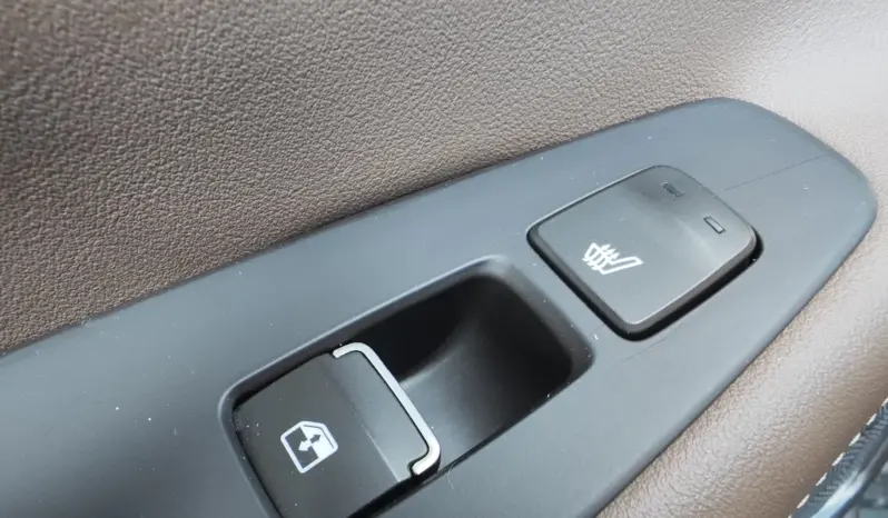 
								HYUNDAI SANTA FE full									