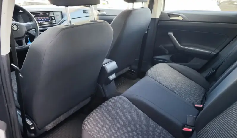 
								VOLKSWAGEN POLO full									