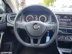 
										VOLKSWAGEN POLO full									