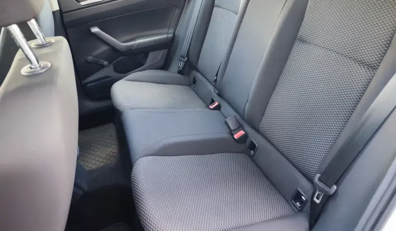 
								VOLKSWAGEN POLO full									