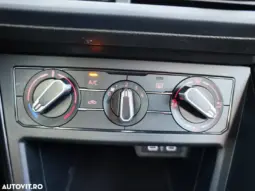 
										VOLKSWAGEN POLO full									