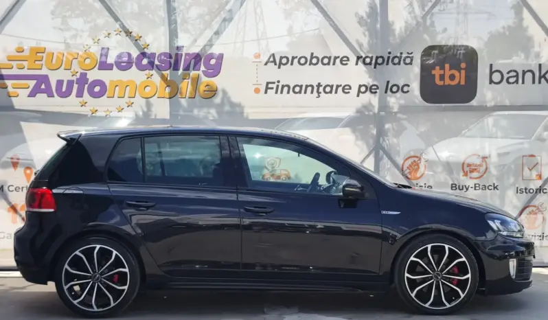 
								VOLKSWAGEN GOLF full									