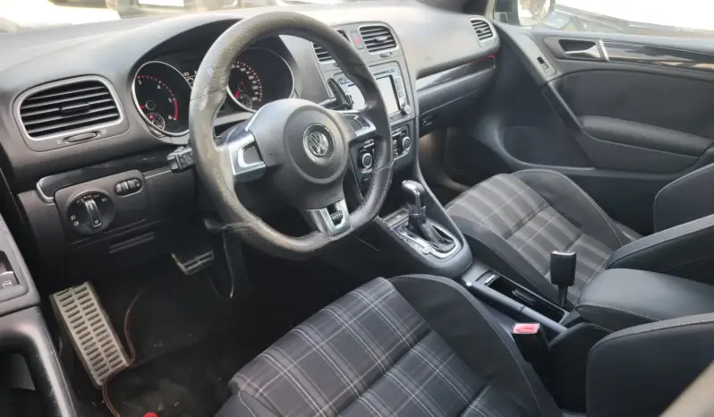 
								VOLKSWAGEN GOLF full									