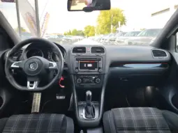 
										VOLKSWAGEN GOLF full									