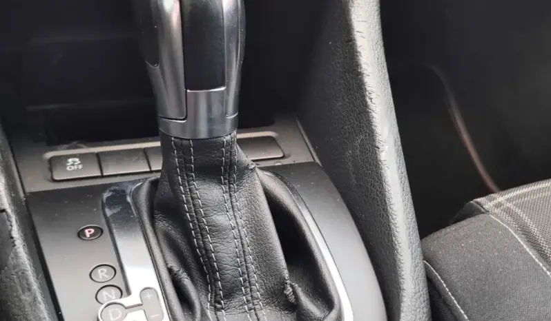 
								VOLKSWAGEN GOLF full									