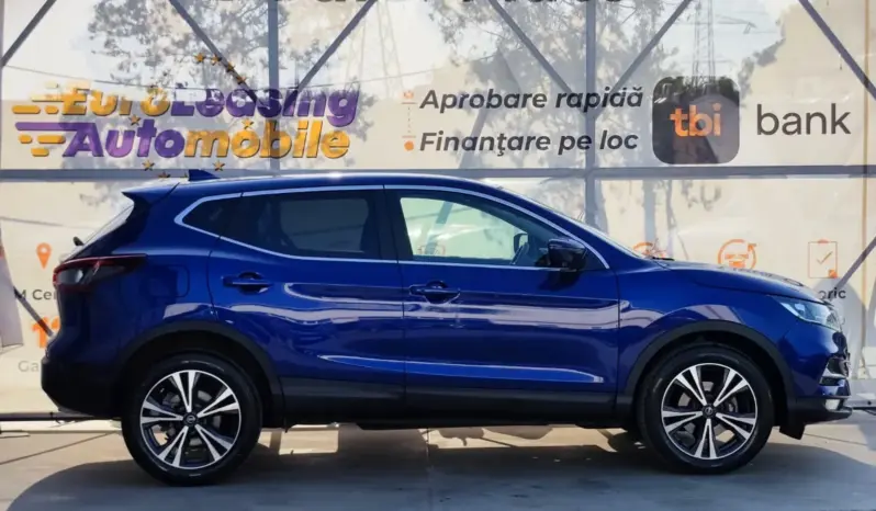 
								NISSAN QASHQAI full									