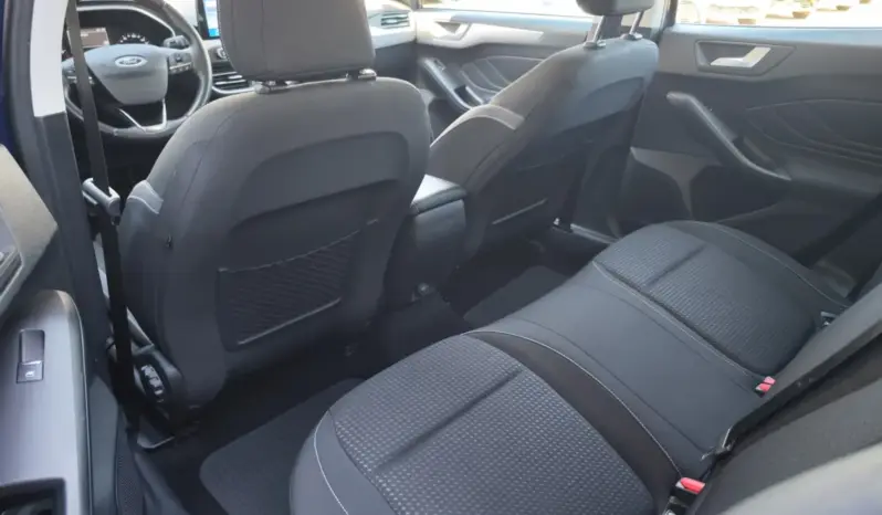 
								FORD FOCUS full									