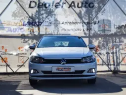 
										VOLKSWAGEN POLO full									