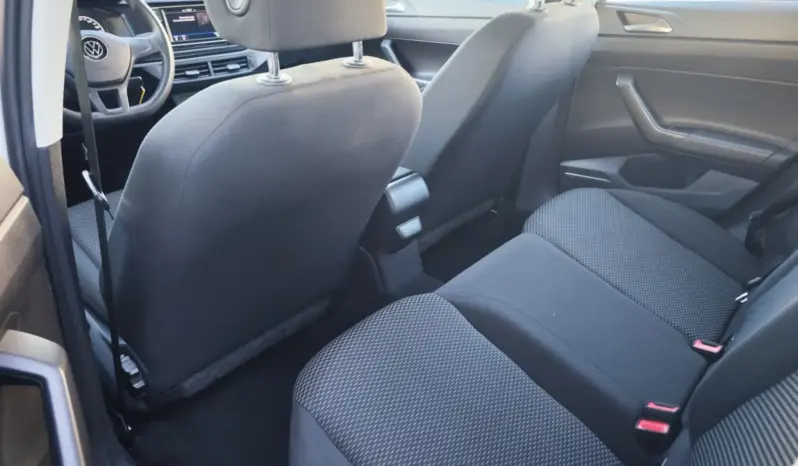 
								VOLKSWAGEN POLO full									