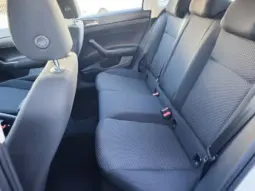 
										VOLKSWAGEN POLO full									