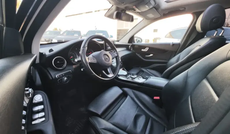 
								MERCEDES BENZ GLC full									