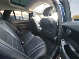 
										MERCEDES BENZ GLC full									