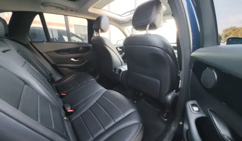 
								MERCEDES BENZ GLC full									