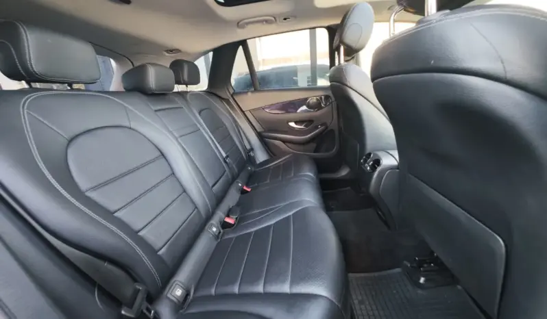 
								MERCEDES BENZ GLC full									