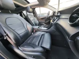 
										MERCEDES BENZ GLC full									