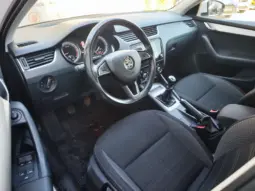 
										SKODA OCTAVIA full									
